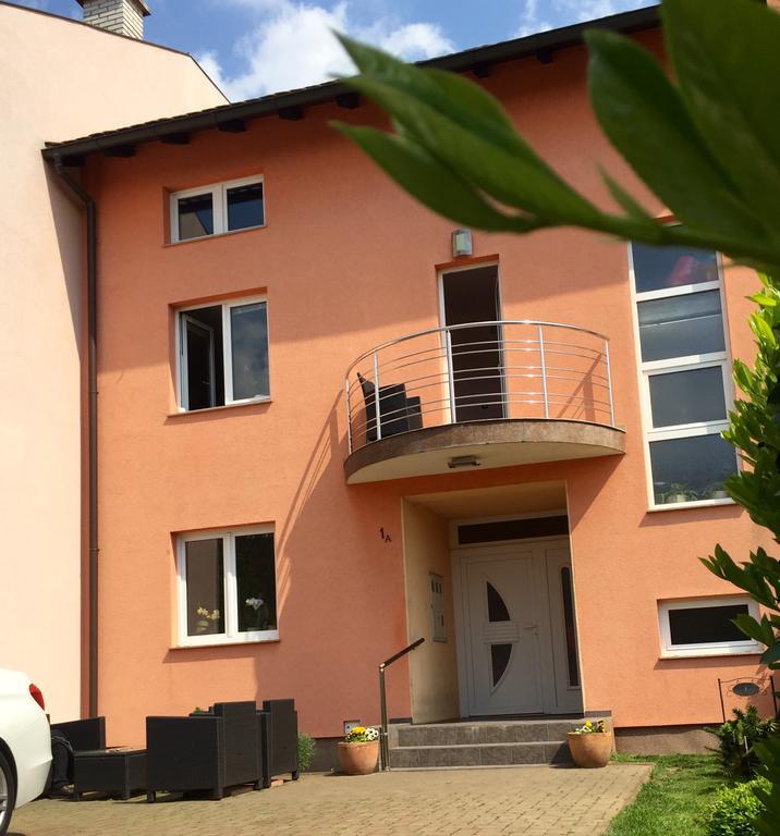 Apartments Corina Zagreb Eksteriør bilde